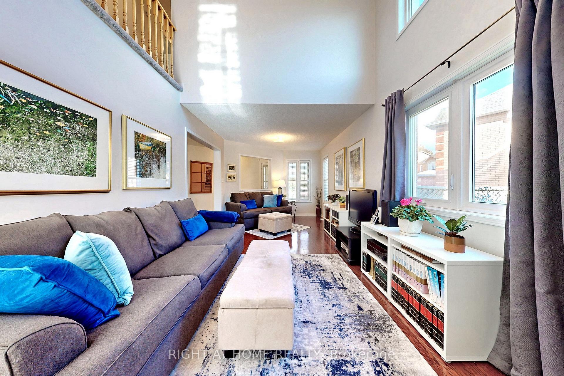Photo 15 of 117 Lent Crescent, Brampton, Fletcher's West — HOMEH
