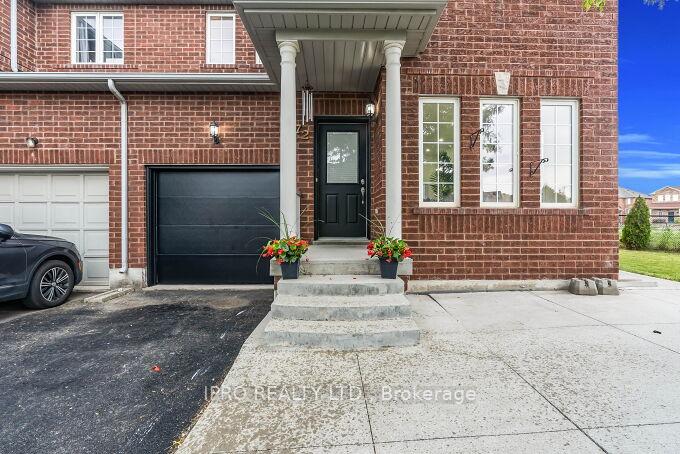 Photo 1 of 72 Commodore Drive, Brampton, Credit Valley — HOMEH