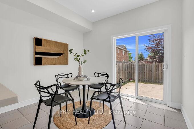 Photo 15 of 72 Commodore Drive, Brampton, Credit Valley — HOMEH