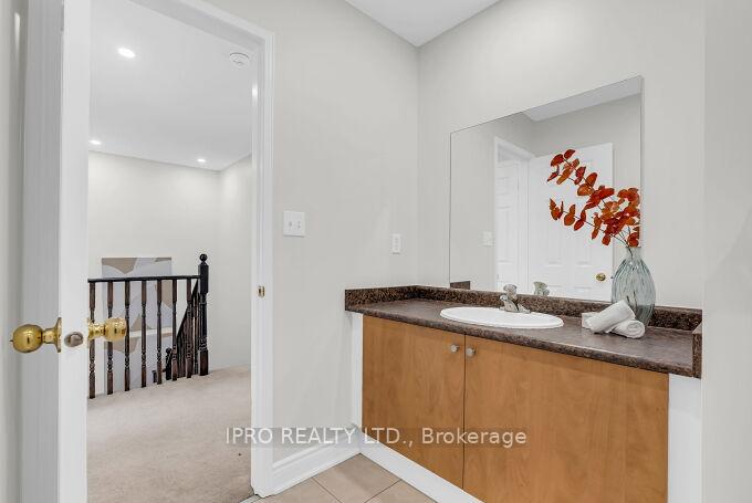 Photo 22 of 72 Commodore Drive, Brampton, Credit Valley — HOMEH