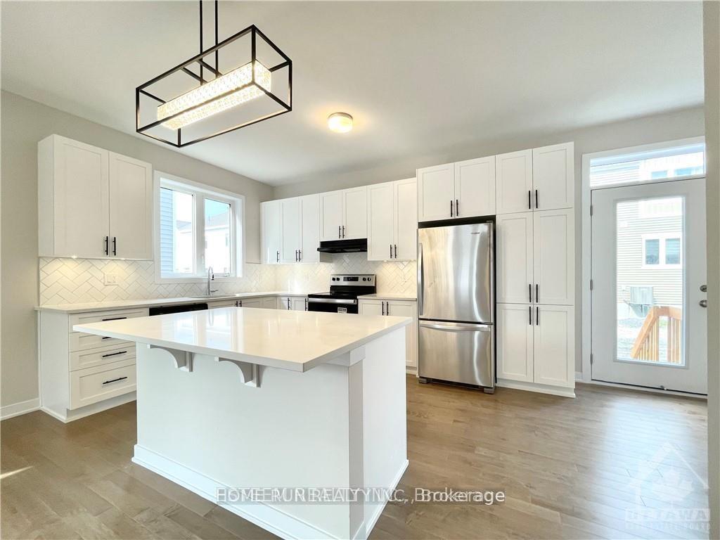 Photo 6 of 329 Canadensis Lane, Ottawa, Barrhaven - Half Moon Bay — HOMEH