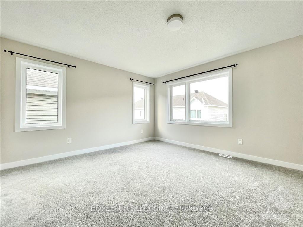Photo 16 of 329 Canadensis Lane, Ottawa, Barrhaven - Half Moon Bay — HOMEH