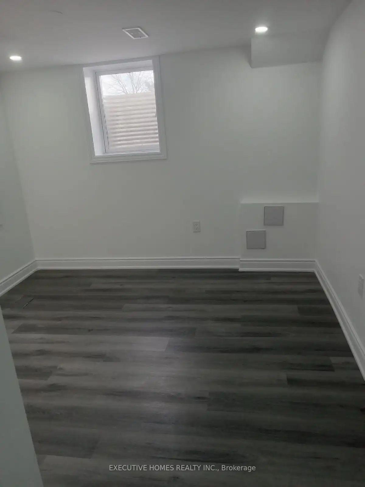 Photo 6 of Unit Basement, 146 Sandyshores Drive E, Brampton, Sandringham-Wellington — HOMEH