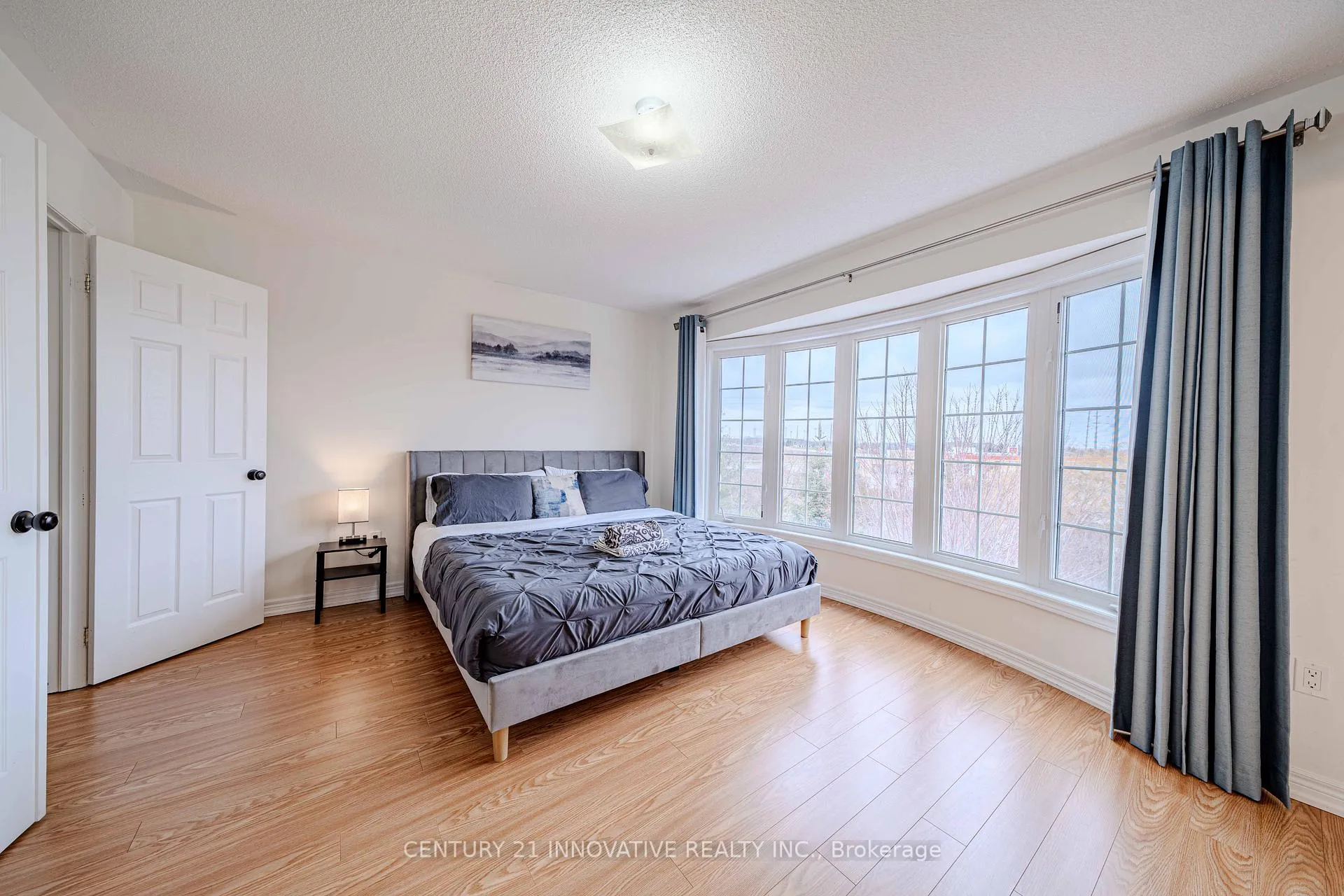 Photo 14 of 50 Everingham Circle, Brampton, Sandringham-Wellington — HOMEH