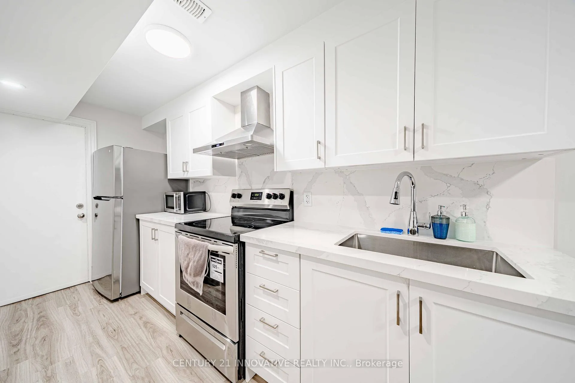 Photo 29 of 50 Everingham Circle, Brampton, Sandringham-Wellington — HOMEH