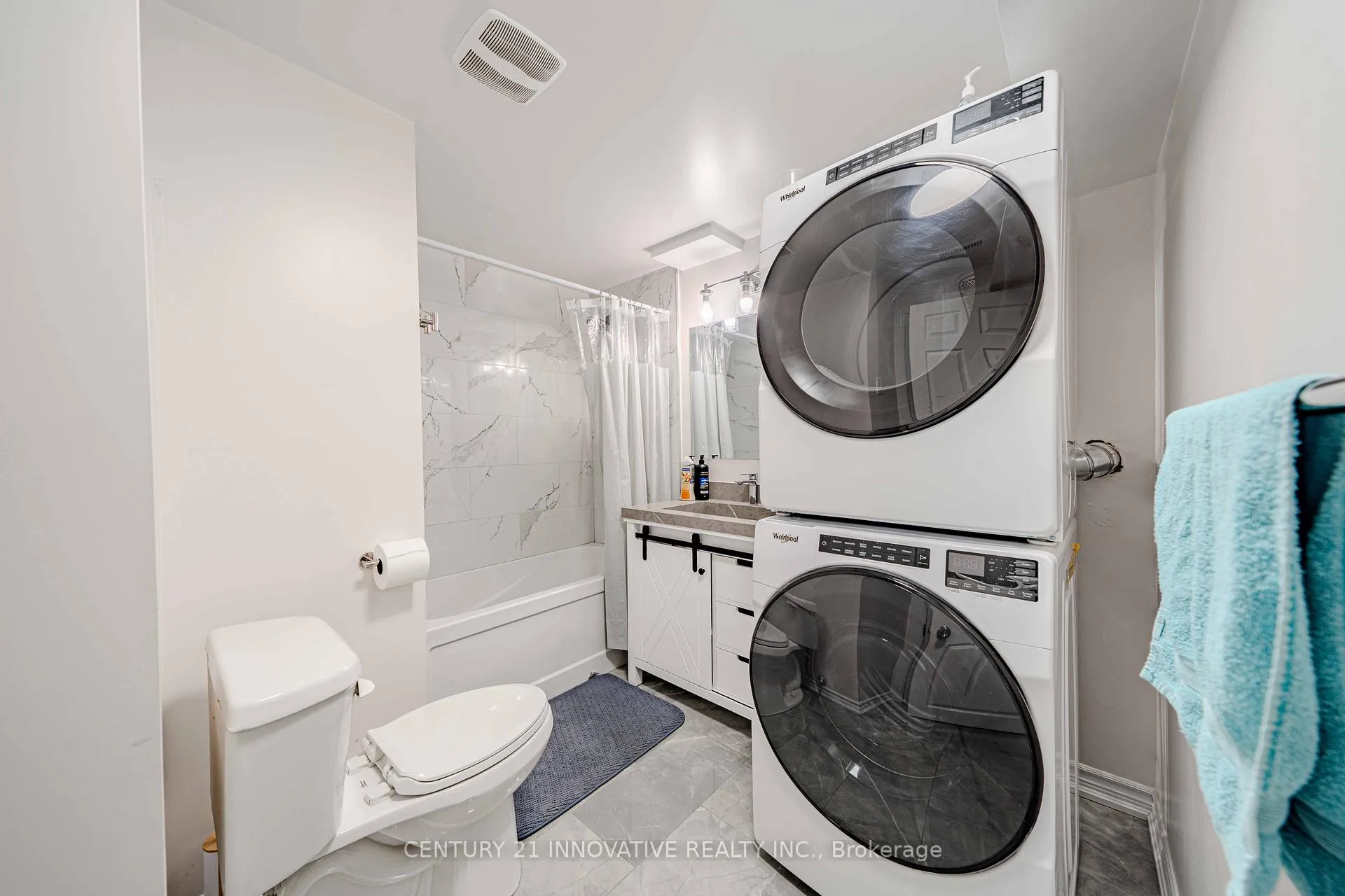 Photo 33 of 50 Everingham Circle, Brampton, Sandringham-Wellington — HOMEH
