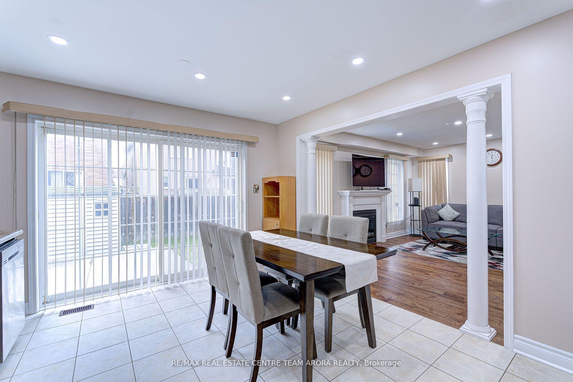 Photo 10 of 27 Beresford Crescent, Brampton, Bram East — HOMEH
