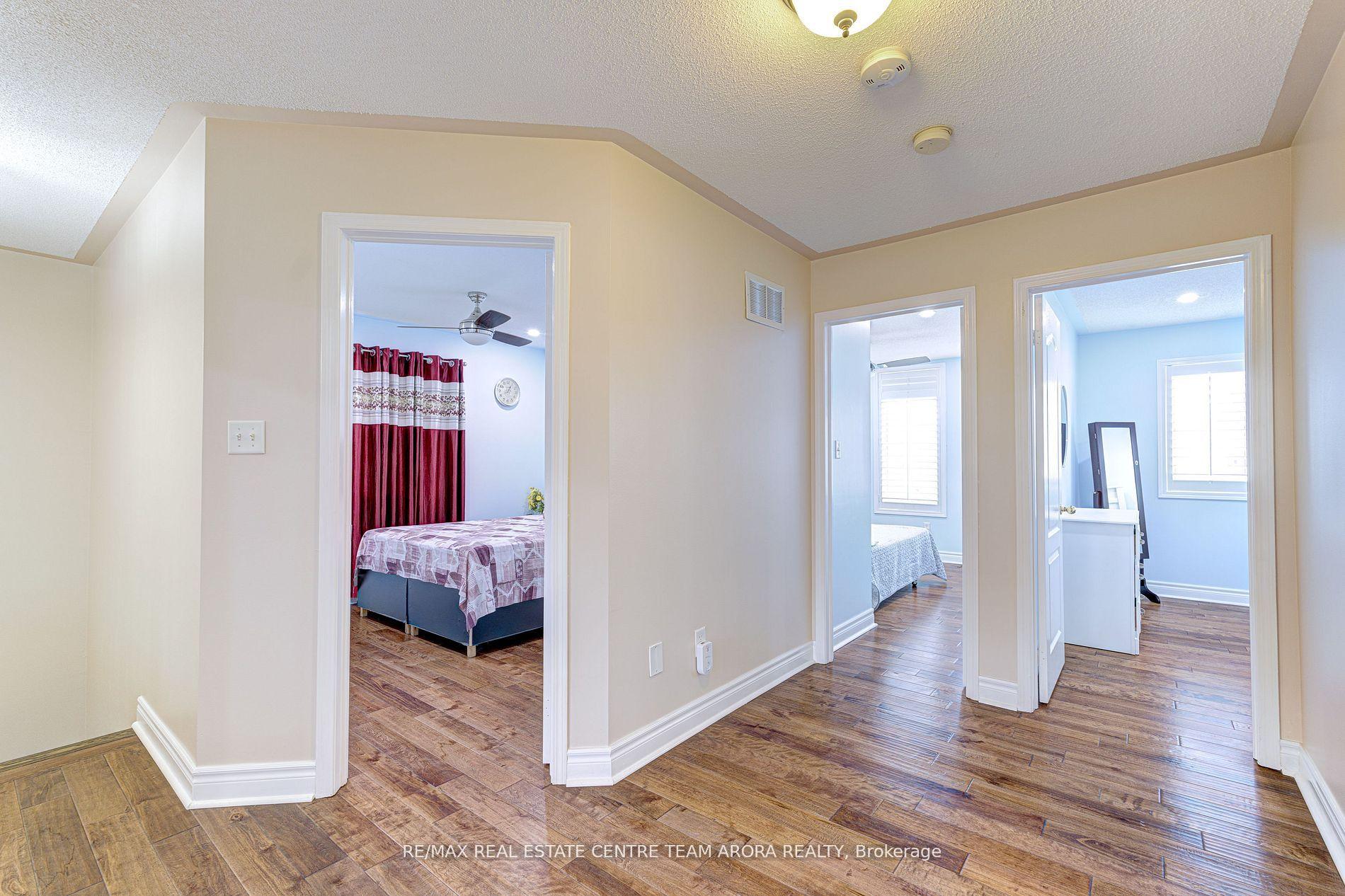Photo 18 of 27 Beresford Crescent, Brampton, Bram East — HOMEH