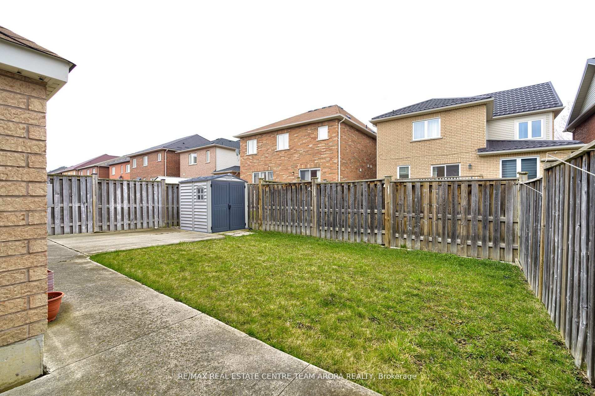 Photo 39 of 27 Beresford Crescent, Brampton, Bram East — HOMEH