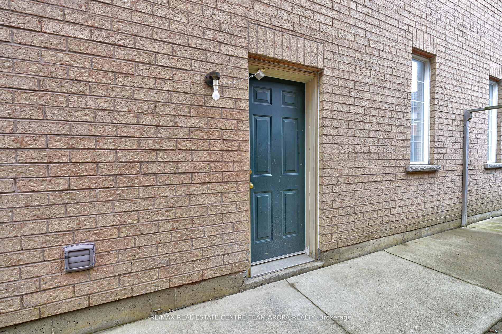 Photo 42 of 27 Beresford Crescent, Brampton, Bram East — HOMEH