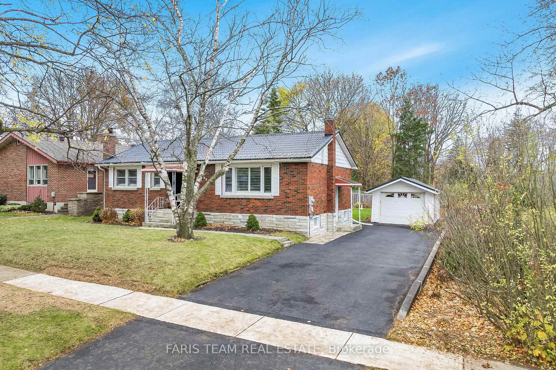 Photo 1 of 132 Rodney Street, Barrie, Codrington — HOMEH