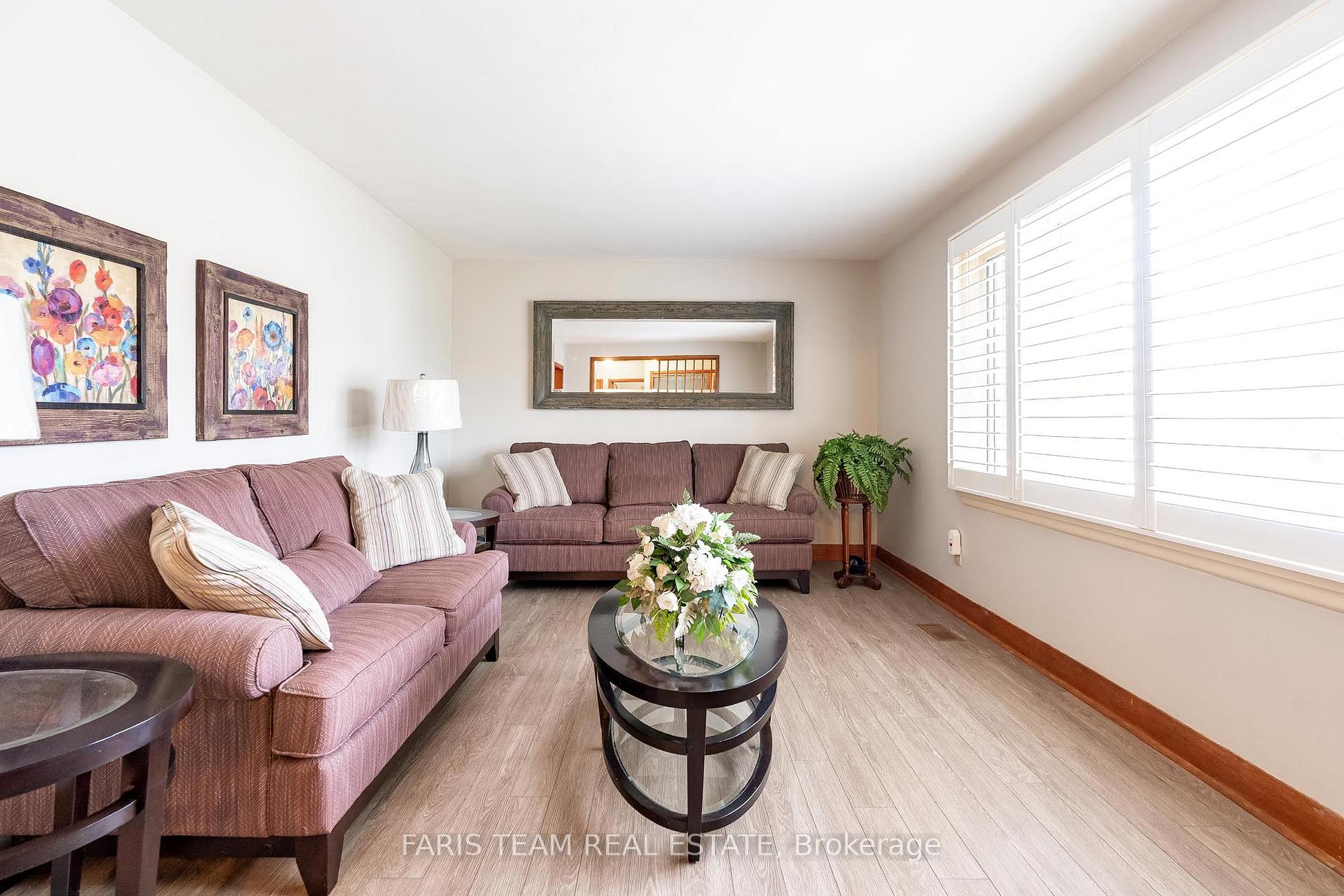 Photo 4 of 132 Rodney Street, Barrie, Codrington — HOMEH