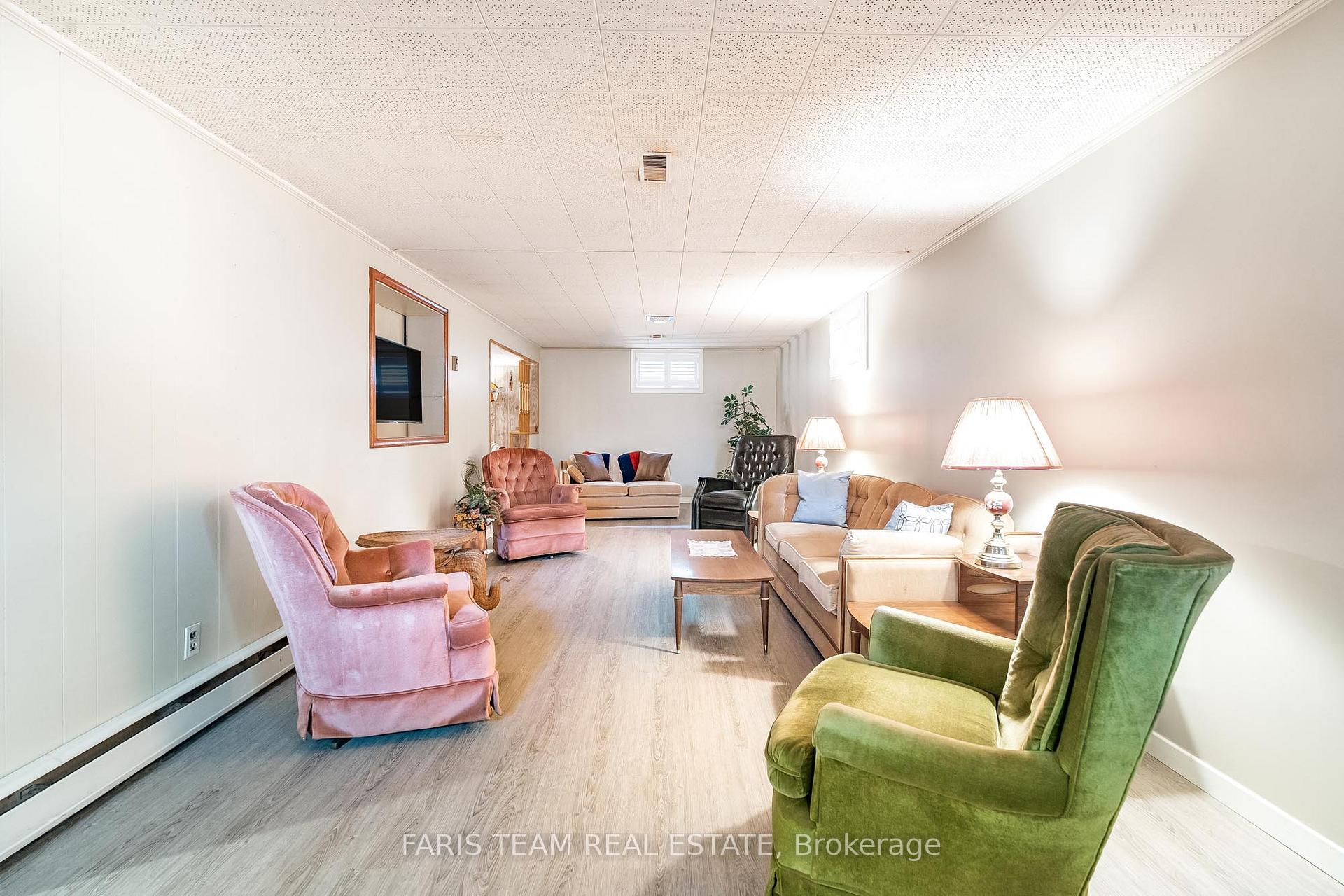 Photo 10 of 132 Rodney Street, Barrie, Codrington — HOMEH