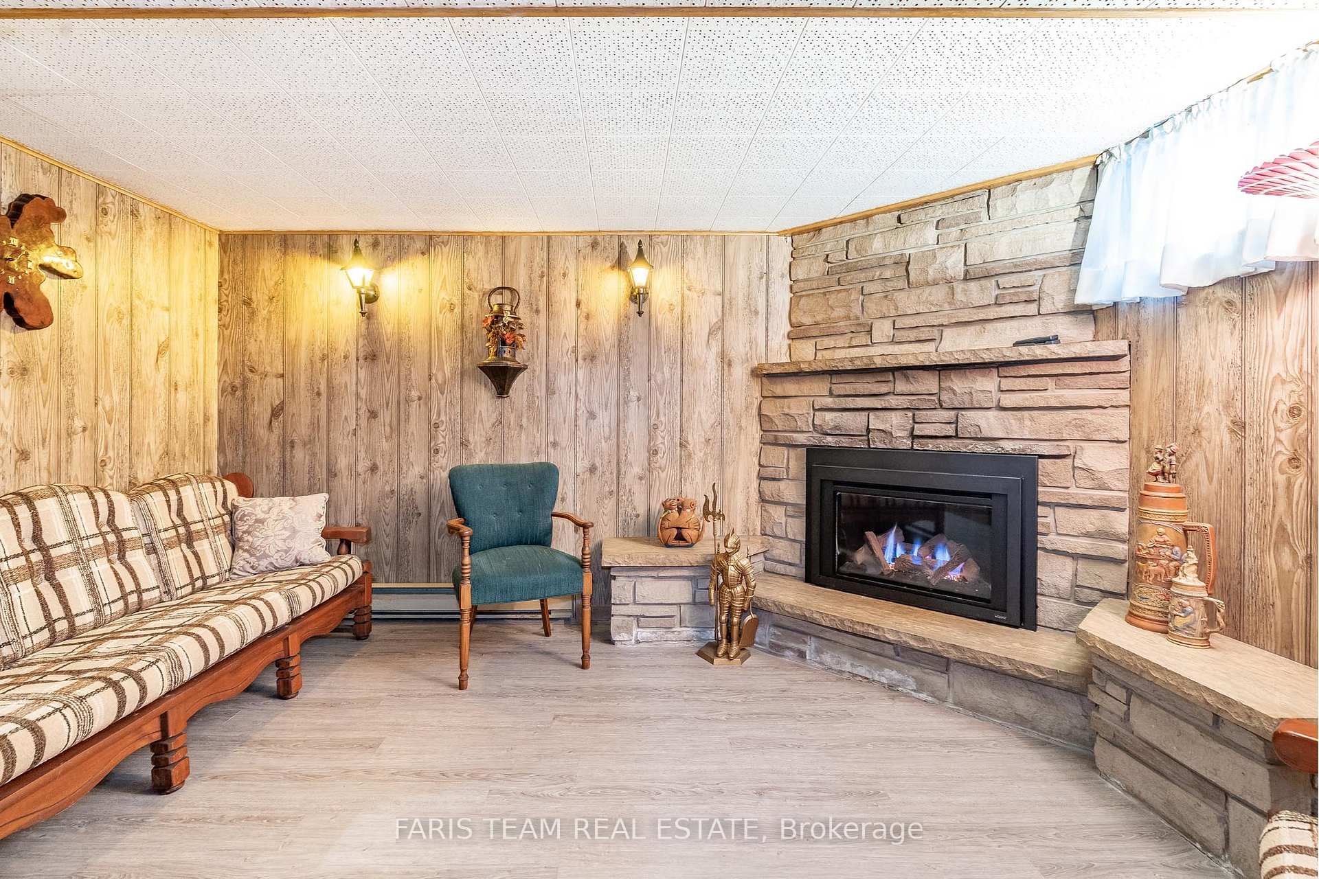 Photo 11 of 132 Rodney Street, Barrie, Codrington — HOMEH