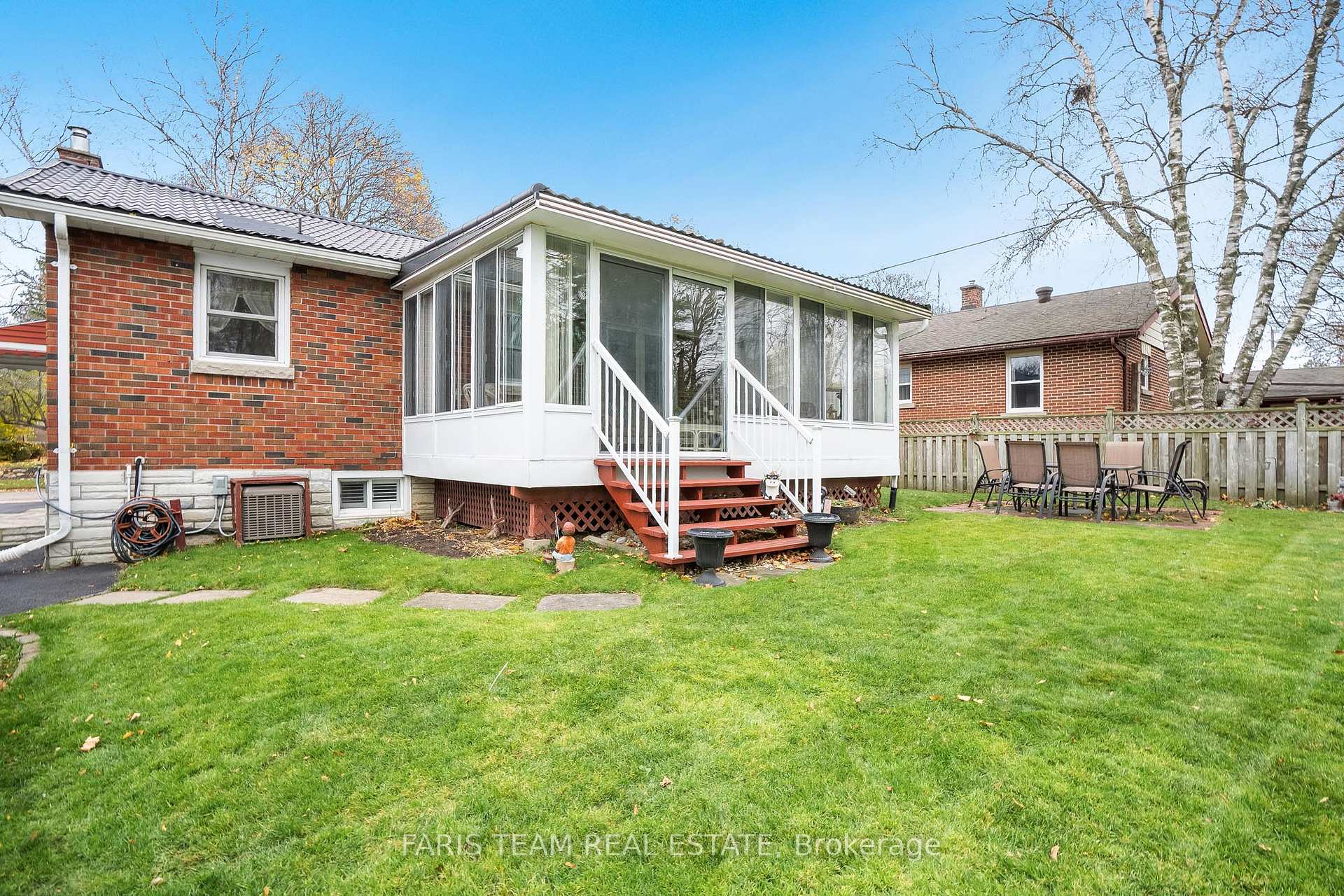 Photo 12 of 132 Rodney Street, Barrie, Codrington — HOMEH