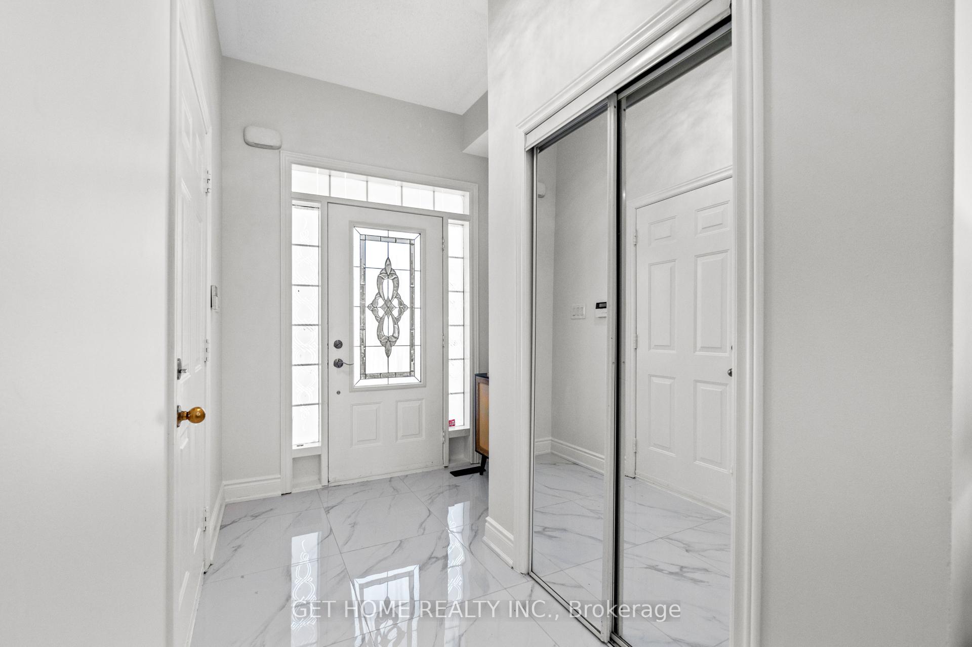 Photo 5 of 84 Calm Waters Crescent, Brampton, Madoc — HOMEH
