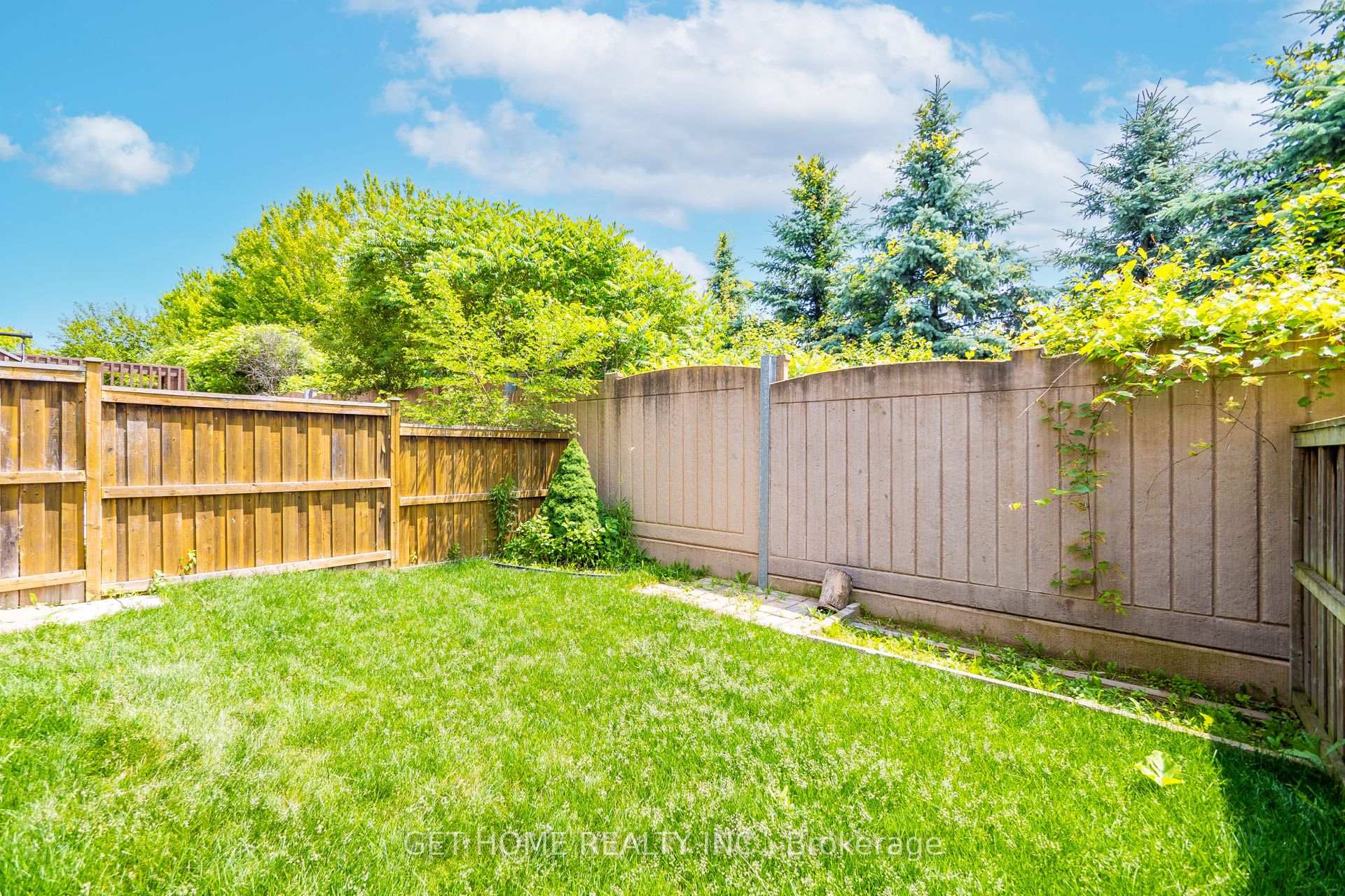 Photo 44 of 84 Calm Waters Crescent, Brampton, Madoc — HOMEH