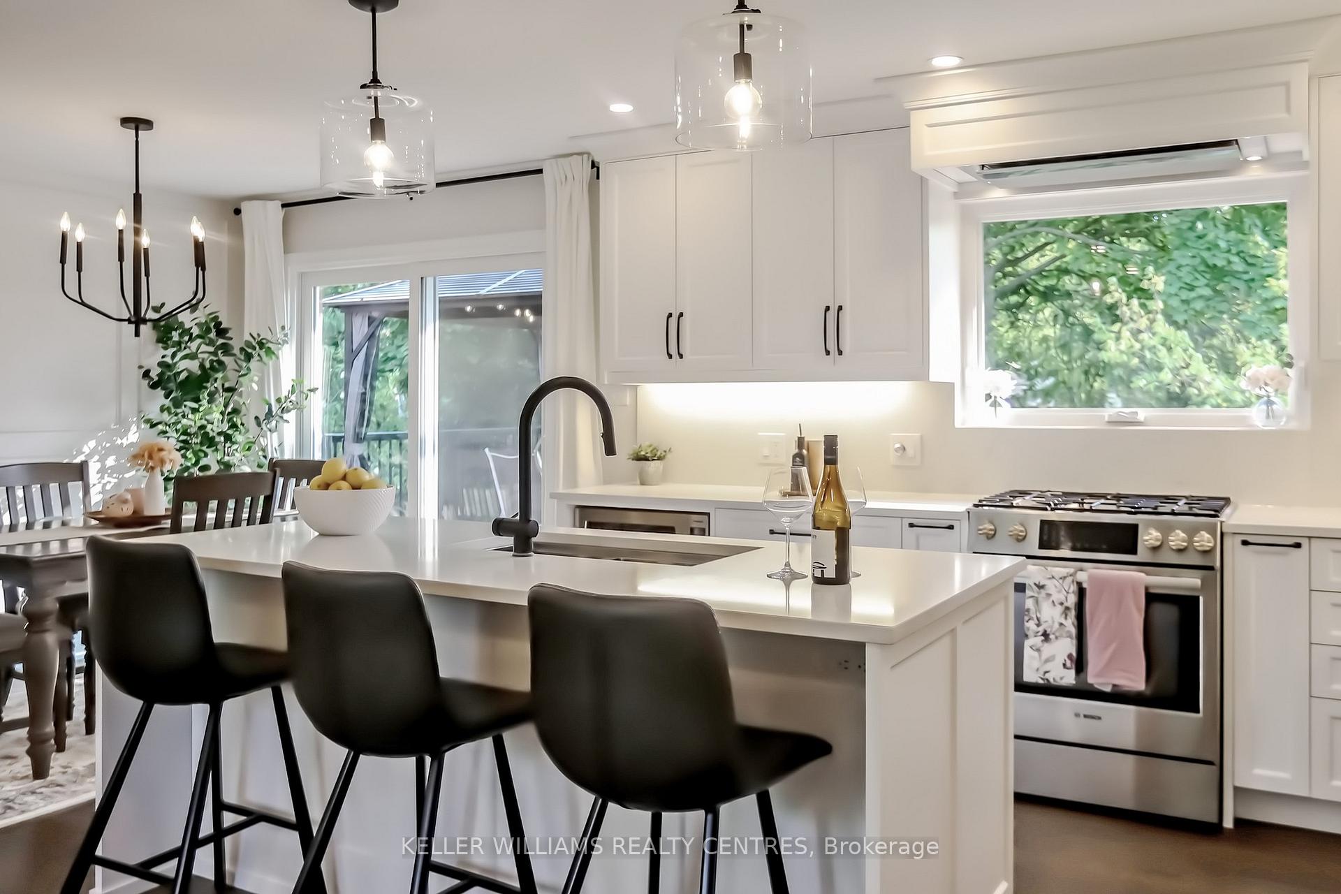 Photo 20 of 4 Northpark Road, Barrie, Wellington — HOMEH