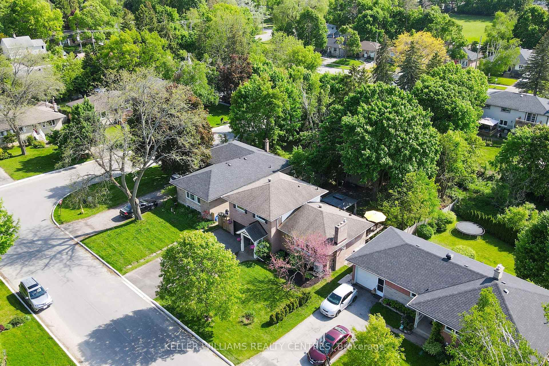 Photo 45 of 4 Northpark Road, Barrie, Wellington — HOMEH