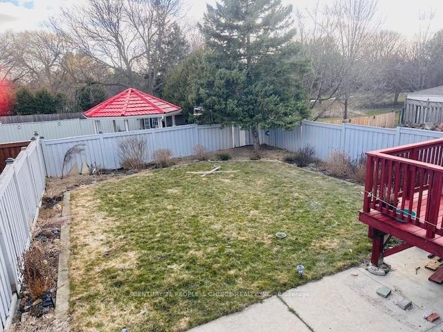 Photo 24 of 15 Lord Simcoe Drive, Brampton, Westgate — HOMEH