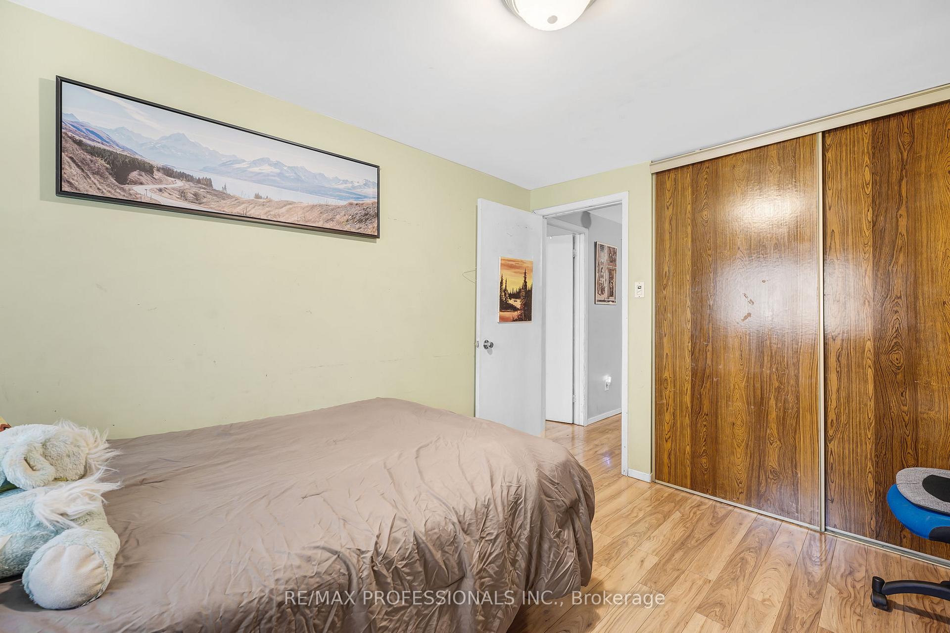 Photo 9 of 44 Skegby Road, Brampton, Brampton North — HOMEH