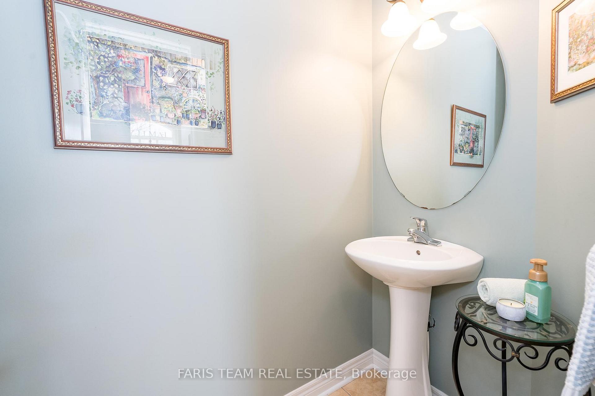 Photo 11 of 5 Sovereign's Gate, Barrie, Innis-Shore — HOMEH