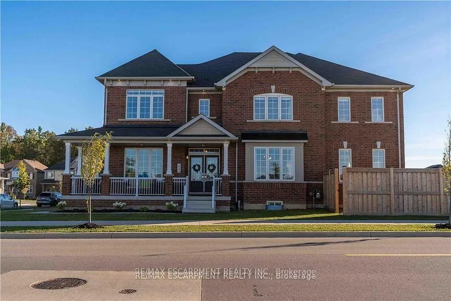 Photo 3 of 253 Kinsman Drive, Hamilton, Binbrook — HOMEH