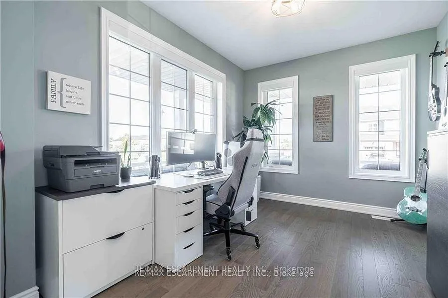 Photo 8 of 253 Kinsman Drive, Hamilton, Binbrook — HOMEH
