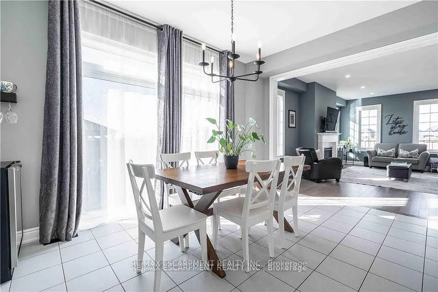 Photo 14 of 253 Kinsman Drive, Hamilton, Binbrook — HOMEH