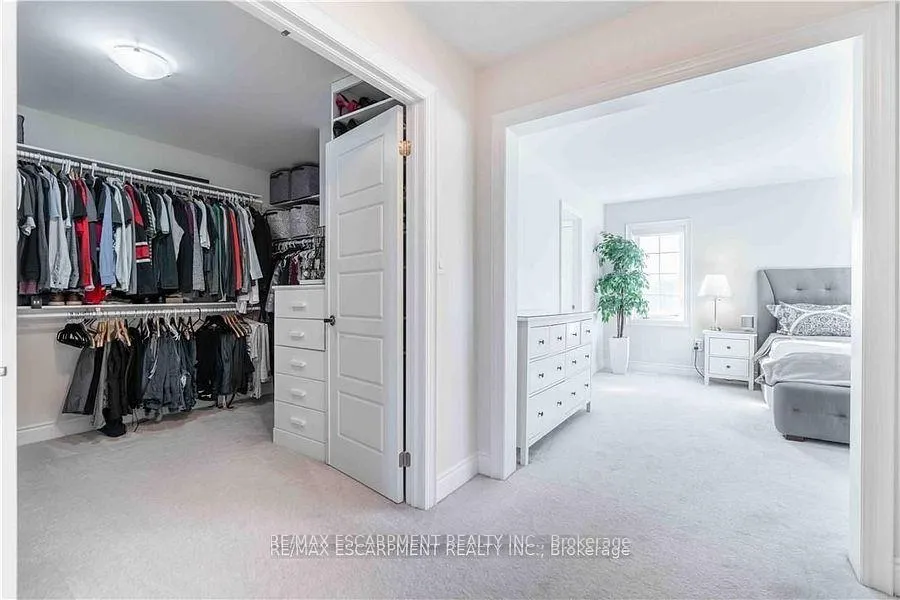 Photo 25 of 253 Kinsman Drive, Hamilton, Binbrook — HOMEH