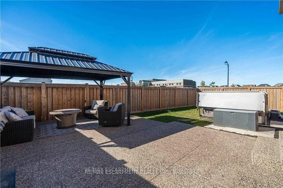Photo 41 of 253 Kinsman Drive, Hamilton, Binbrook — HOMEH