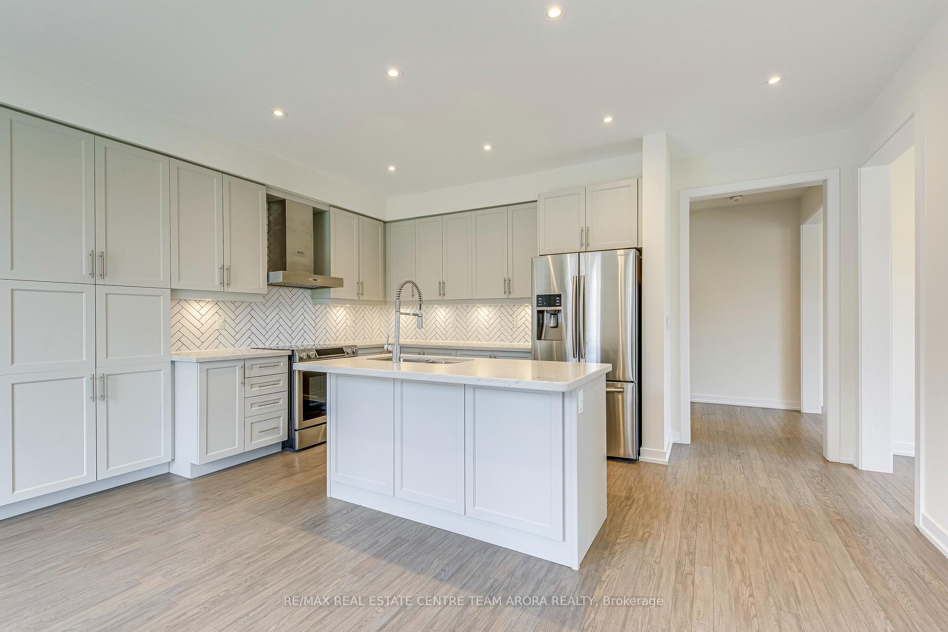 Photo 45 of 15 Dalecrest Road, Brampton, Credit Valley — HOMEH