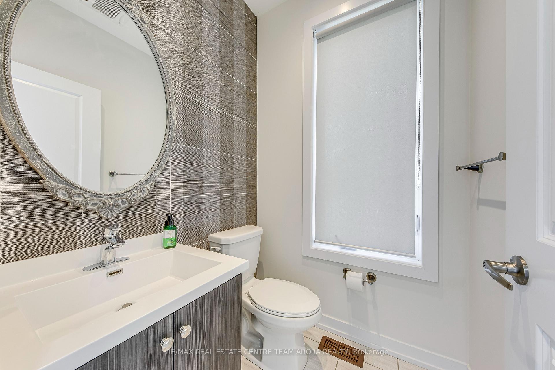 Photo 6 of 15 Dalecrest Road, Brampton, Credit Valley — HOMEH