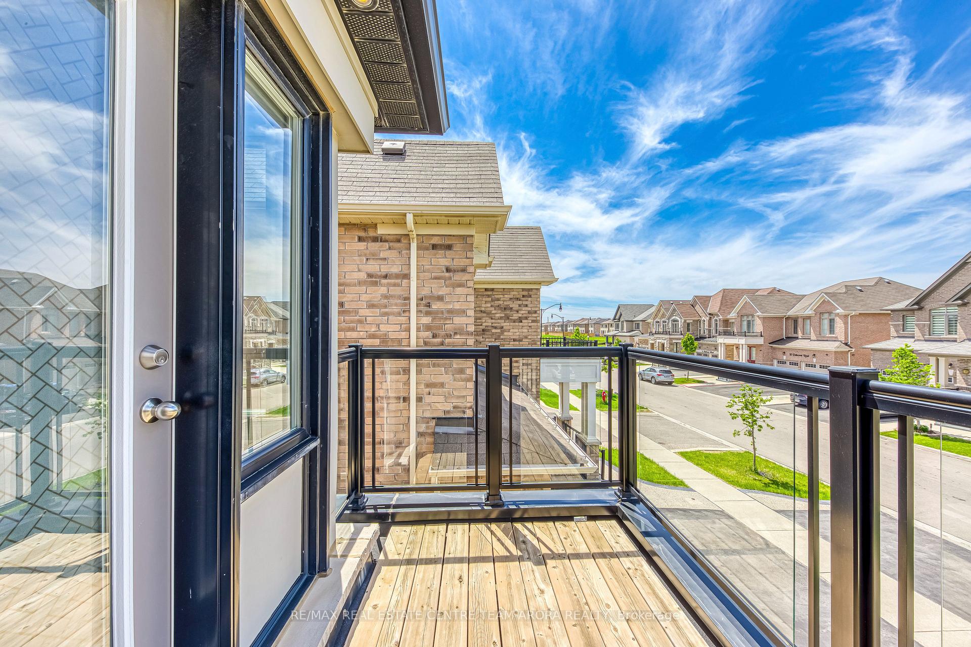 Photo 32 of 15 Dalecrest Road, Brampton, Credit Valley — HOMEH