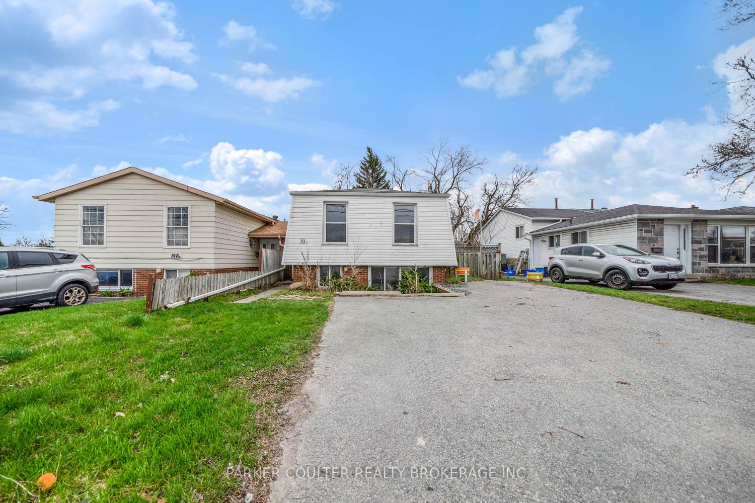 Photo 1 of 19 A Cundles Road E, Barrie, Cundles East — HOMEH