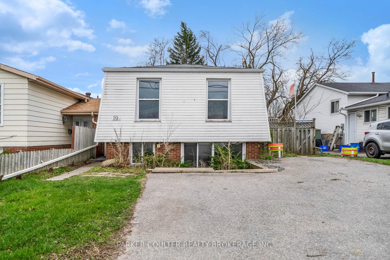 Photo 5 of 19 A Cundles Road E, Barrie, Cundles East — HOMEH