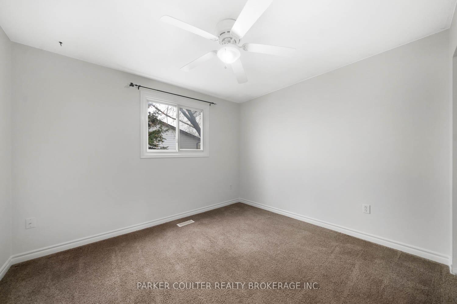 Photo 21 of 19 A Cundles Road E, Barrie, Cundles East — HOMEH