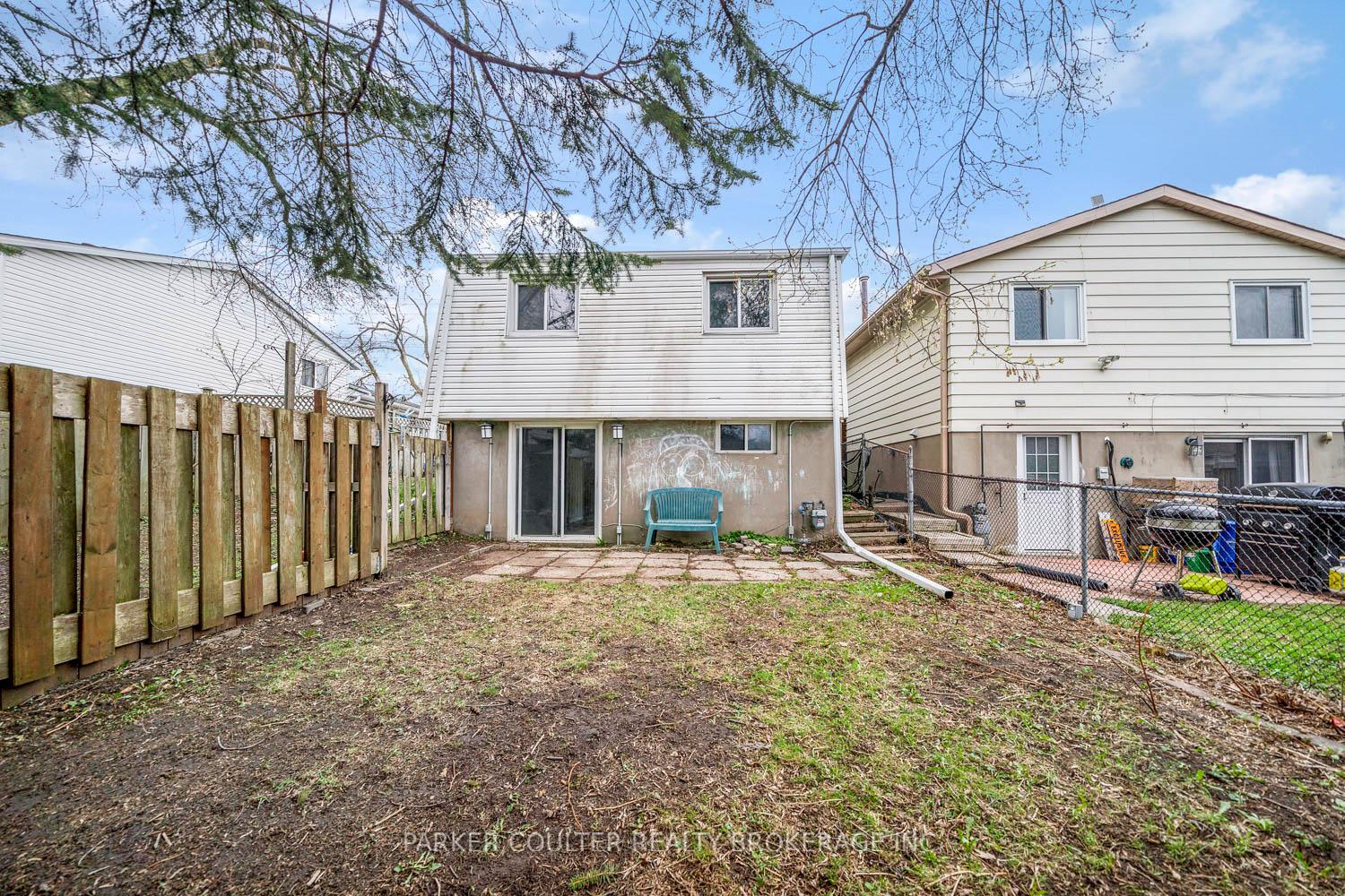 Photo 24 of 19 A Cundles Road E, Barrie, Cundles East — HOMEH
