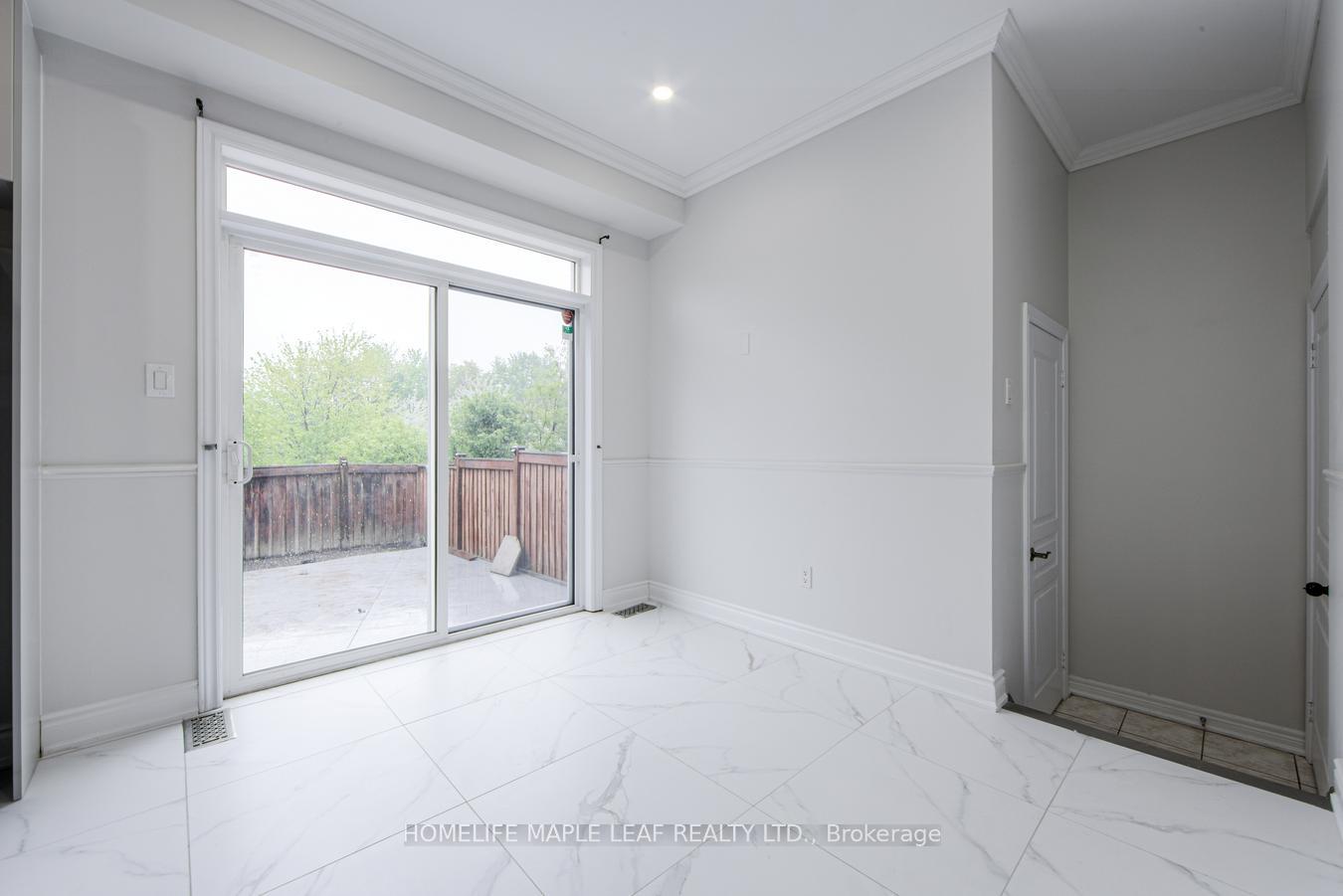 Photo 9 of 58 Begonia Crescent, Brampton, Northwest Sandalwood Parkway — HOMEH