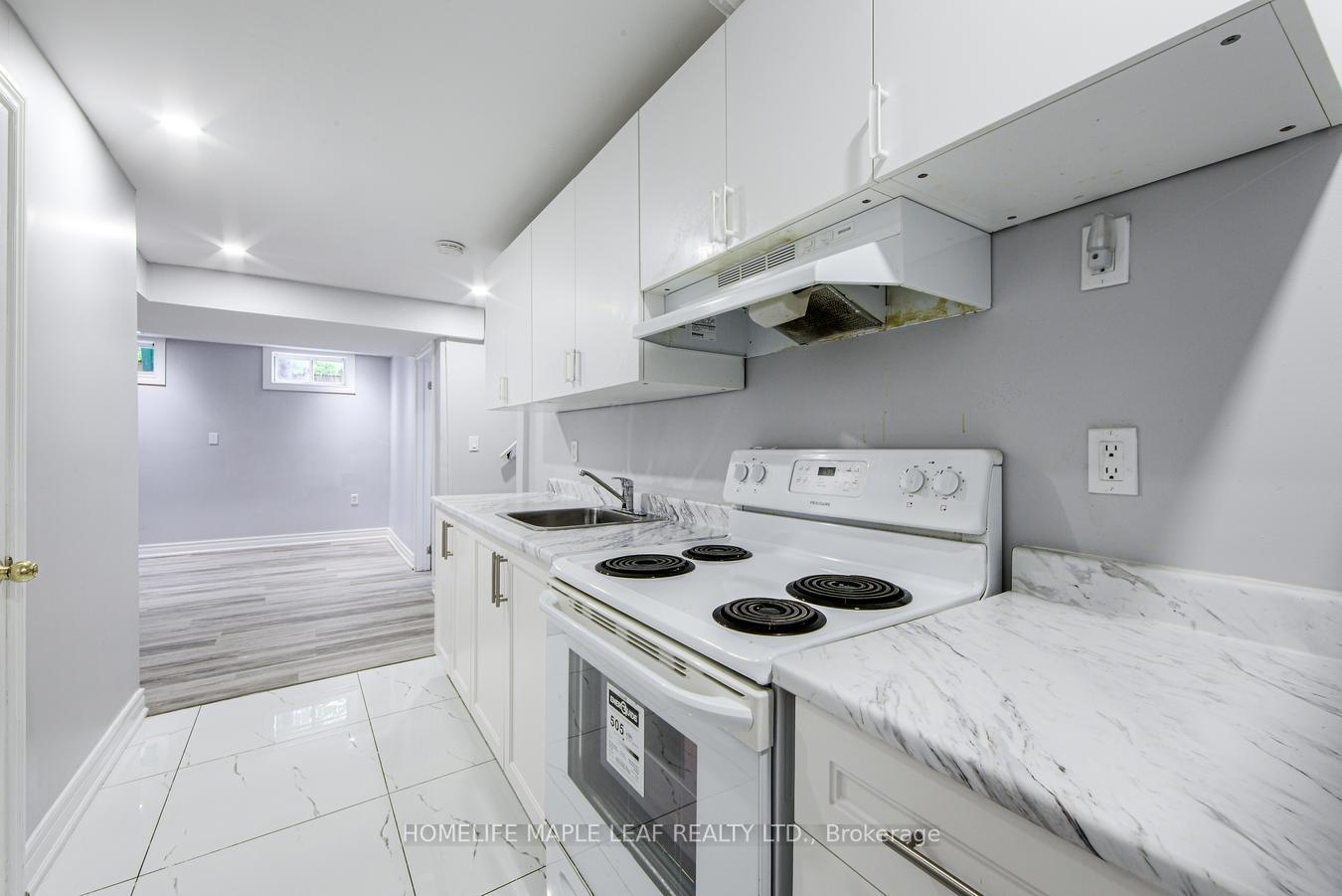 Photo 33 of 58 Begonia Crescent, Brampton, Northwest Sandalwood Parkway — HOMEH