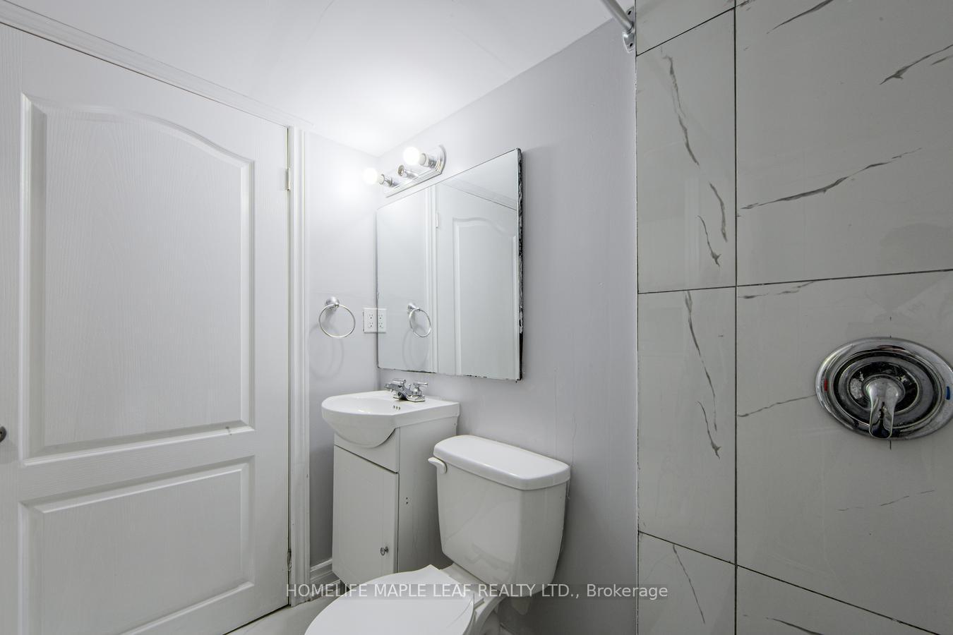 Photo 38 of 58 Begonia Crescent, Brampton, Northwest Sandalwood Parkway — HOMEH