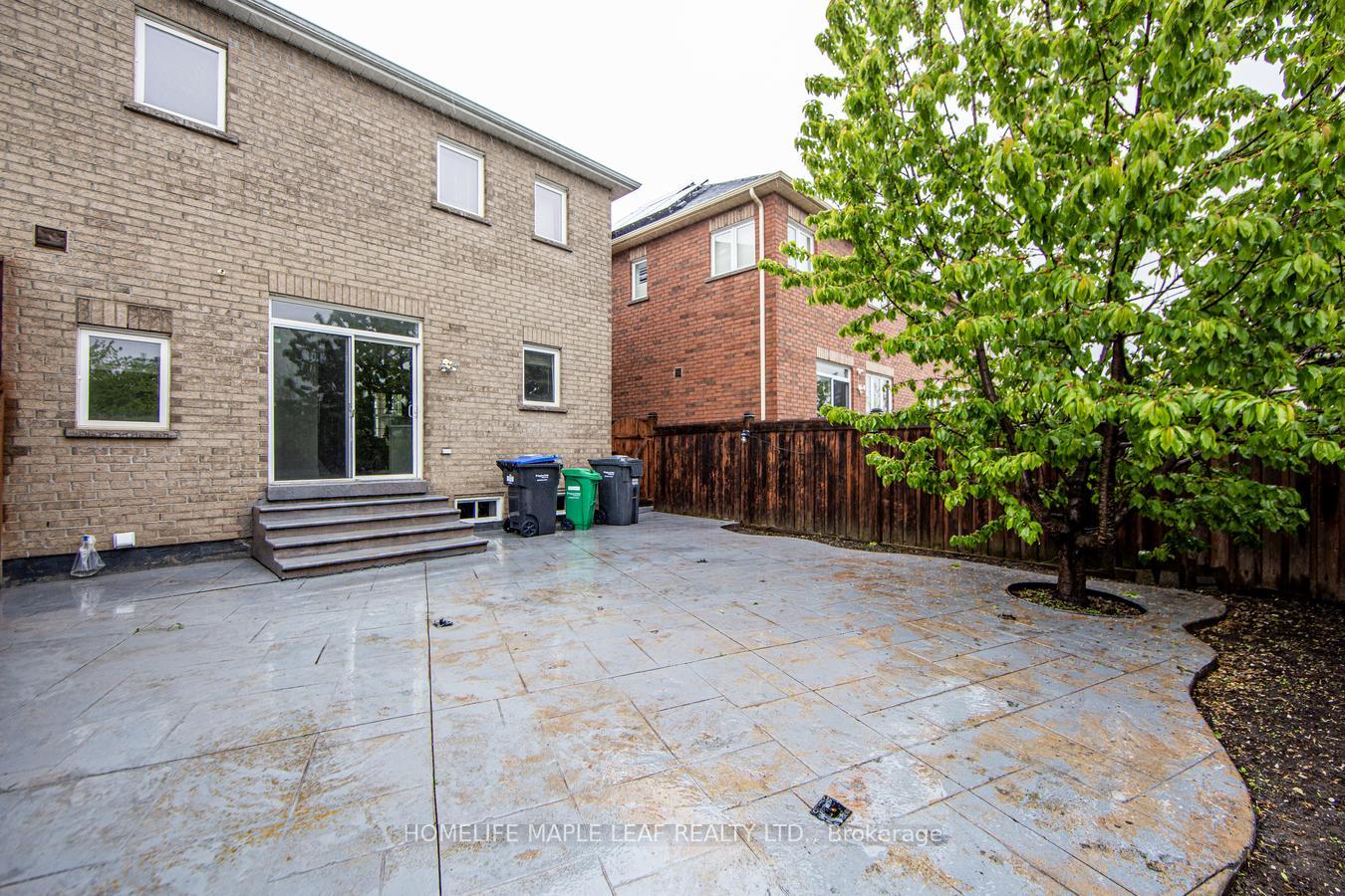 Photo 18 of 58 Begonia Crescent, Brampton, Northwest Sandalwood Parkway — HOMEH