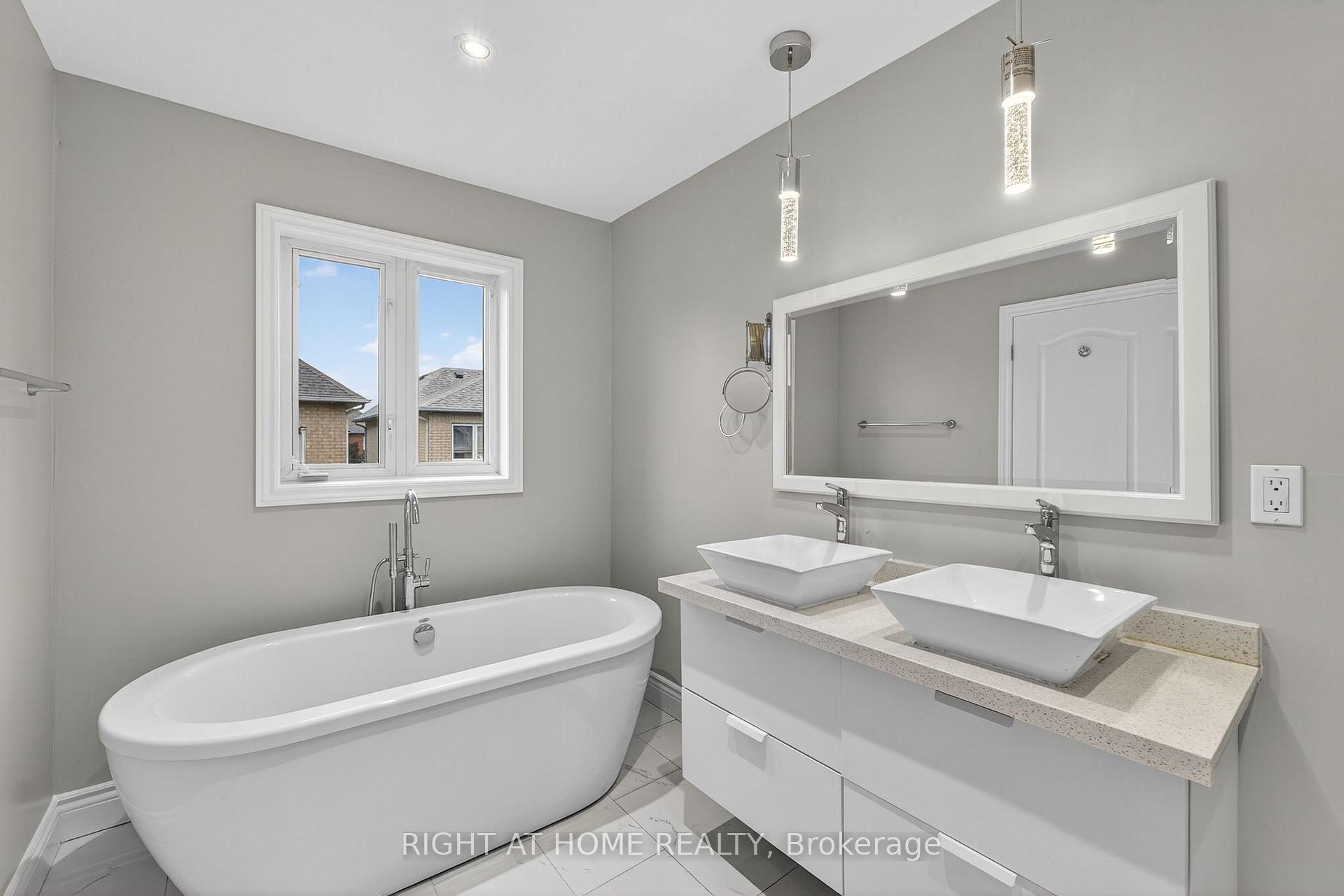 Photo 23 of 155 Springstead Avenue, Hamilton, Stoney Creek — HOMEH