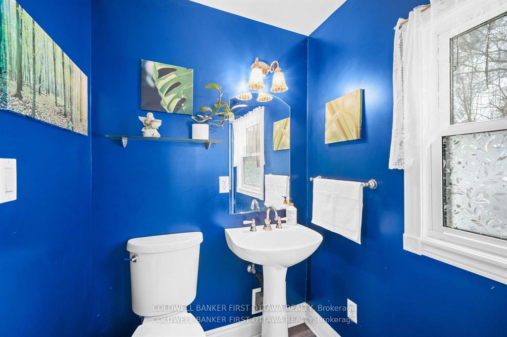 Photo 6 of 250 Albert Street, Arnprior — HOMEH