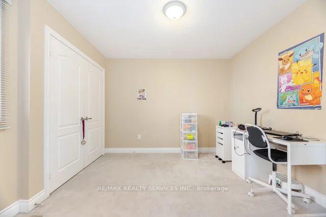 Photo 44 of 5 Belleville Drive, Brampton, Vales of Castlemore North — HOMEH