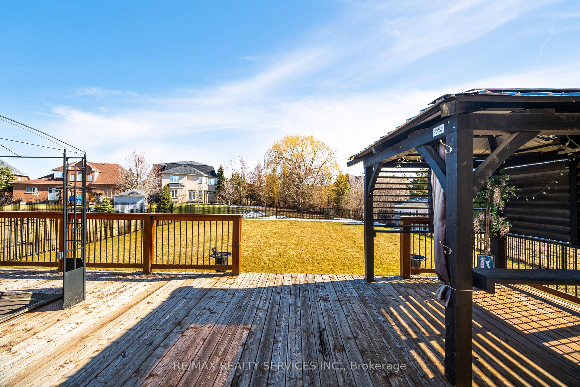 Photo 47 of 5 Belleville Drive, Brampton, Vales of Castlemore North — HOMEH