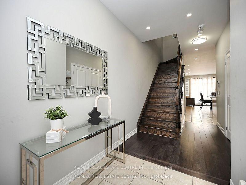 Photo 7 of 53 Dufay Road, Brampton, Northwest Brampton — HOMEH