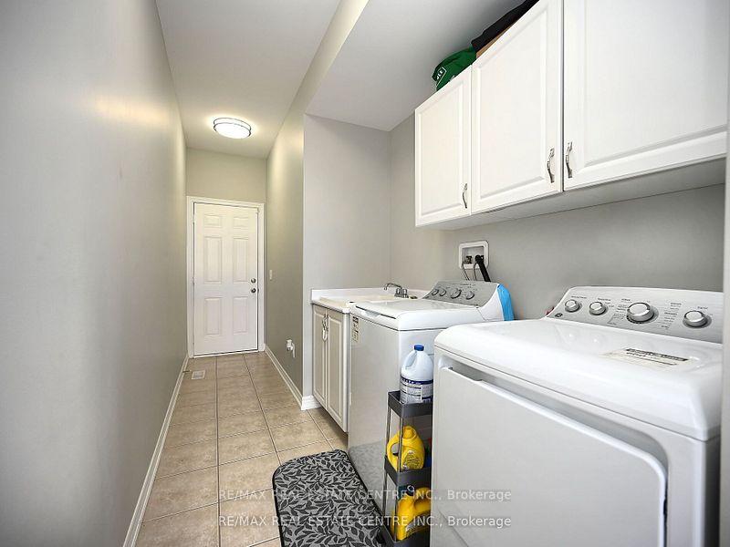 Photo 17 of 53 Dufay Road, Brampton, Northwest Brampton — HOMEH