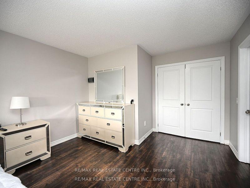 Photo 35 of 53 Dufay Road, Brampton, Northwest Brampton — HOMEH