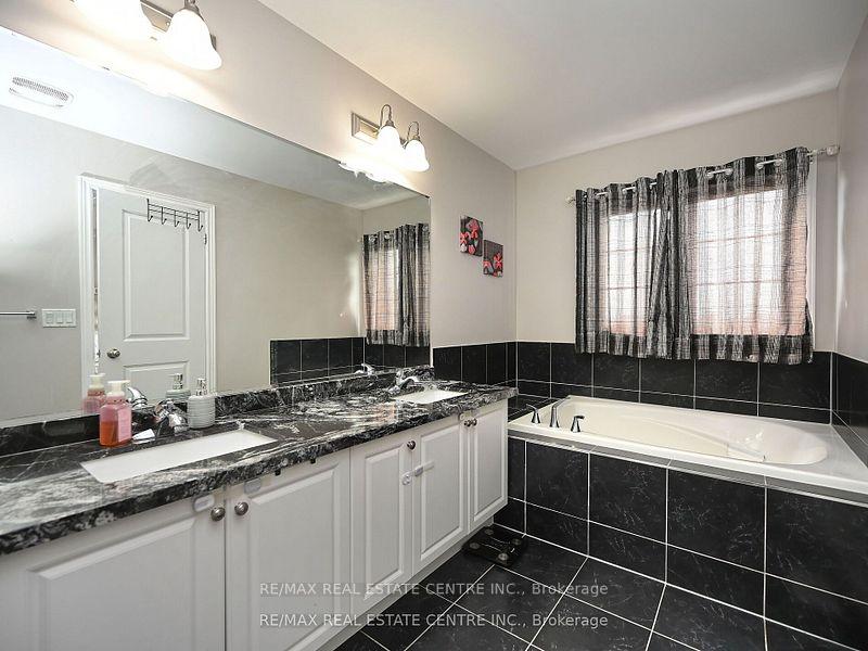 Photo 39 of 53 Dufay Road, Brampton, Northwest Brampton — HOMEH